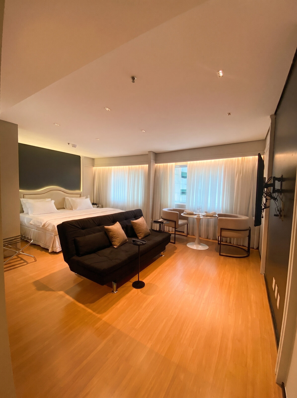 Apartamento Cama King com Sofá-cama 6