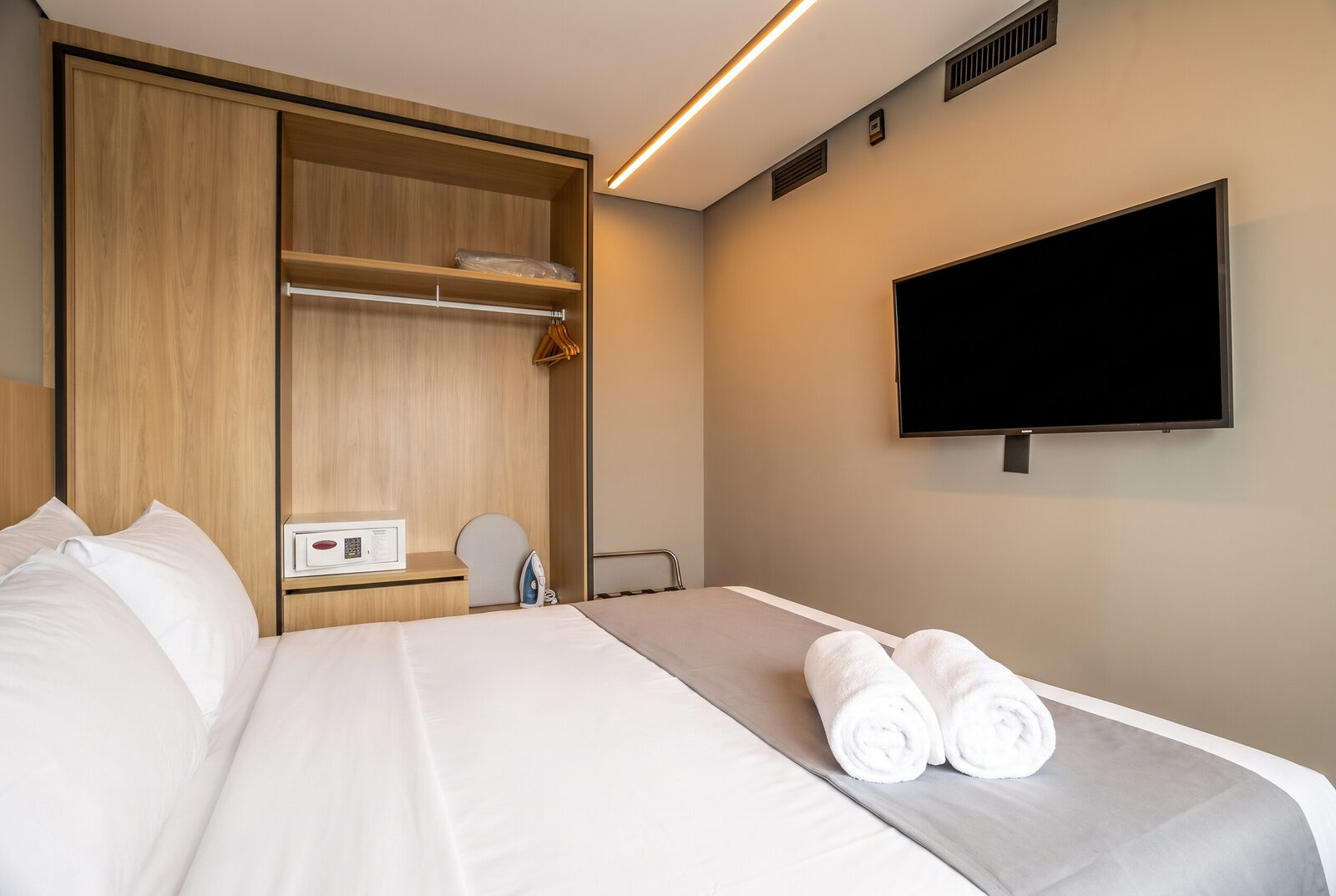 Apartamento 1 Quarto (Queen) e Sala com Sofá-cama 11