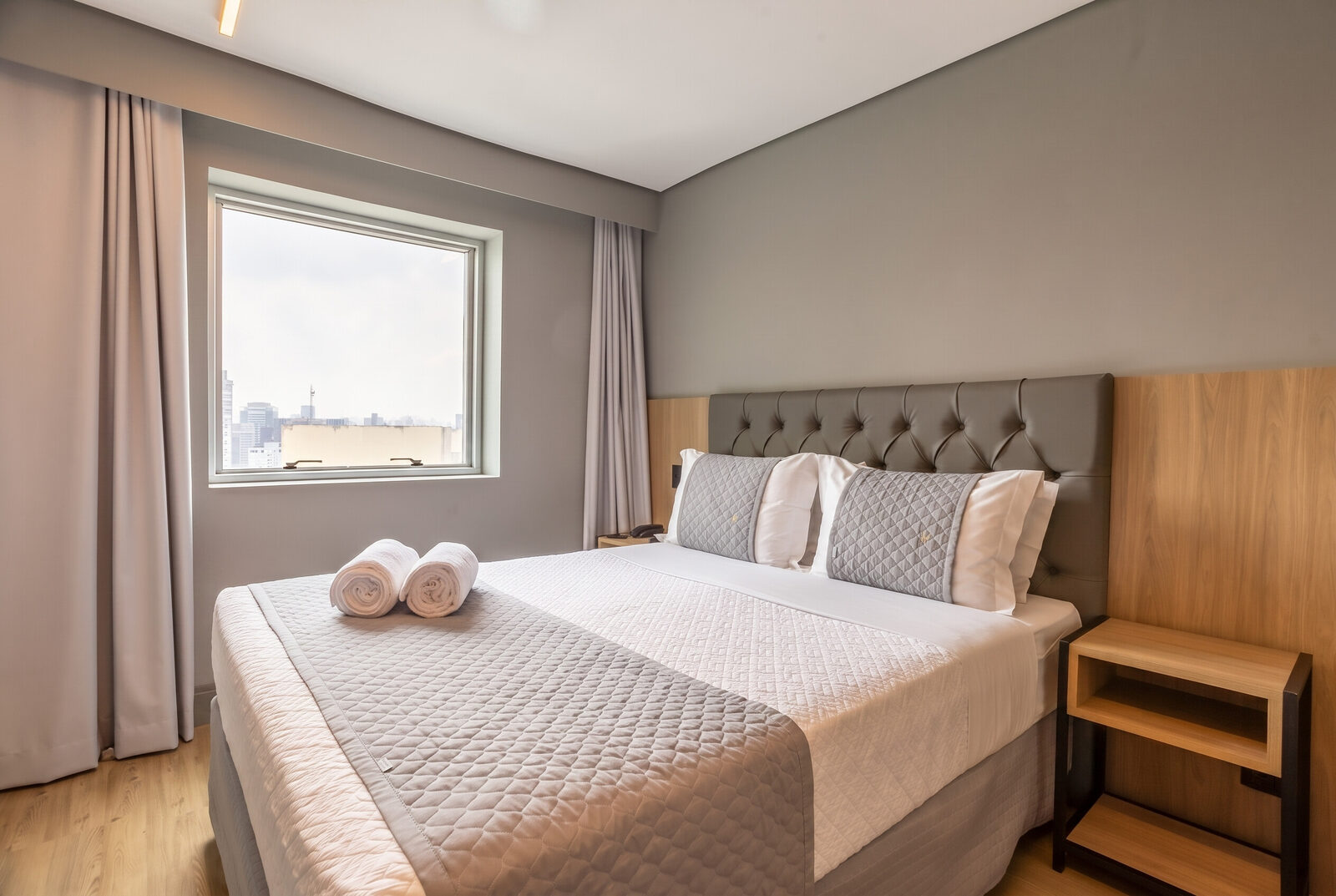 Apartamento 1 Quarto (Queen) e Sala com Sofá-cama 13