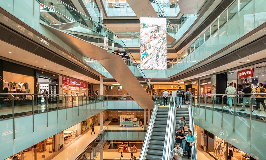 Shopping Vila Olímpia por dentro